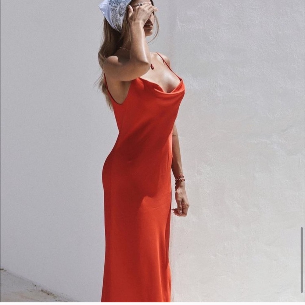 NWT ZARA Satin Dress Red S Blogger’s Favorite - Picture 4 of 9